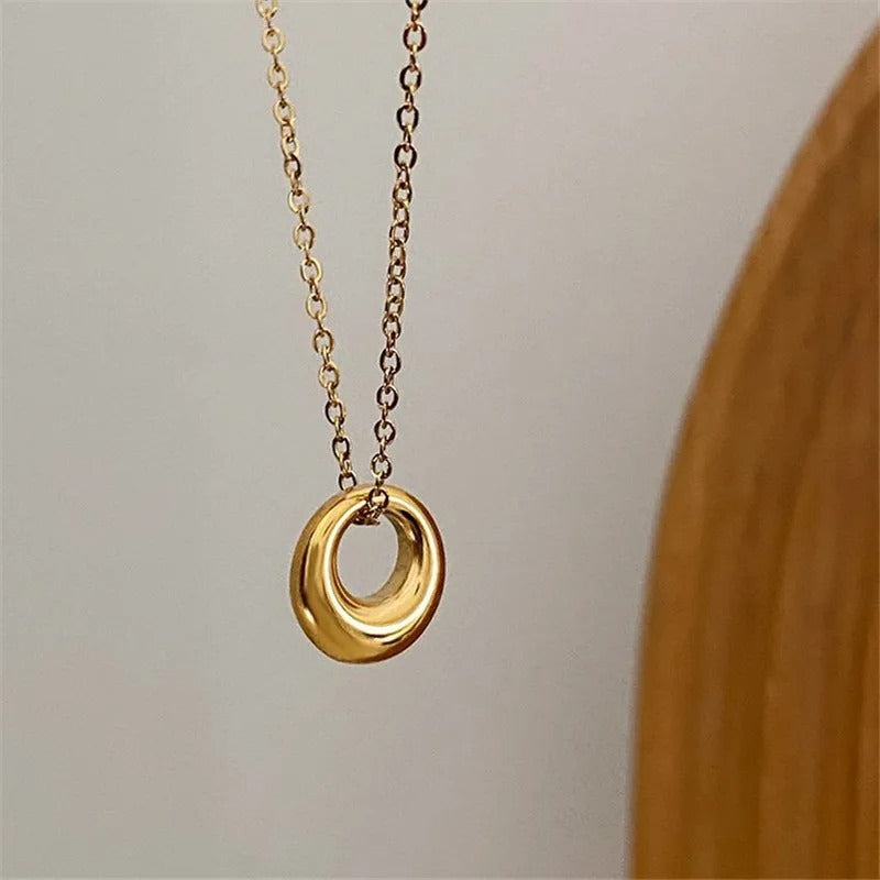 Collier Nyssa