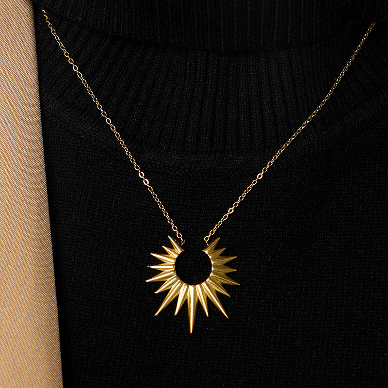 Collier Rhéa