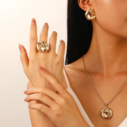 Bague, Collier, Boucles d'Oreilles Chloé