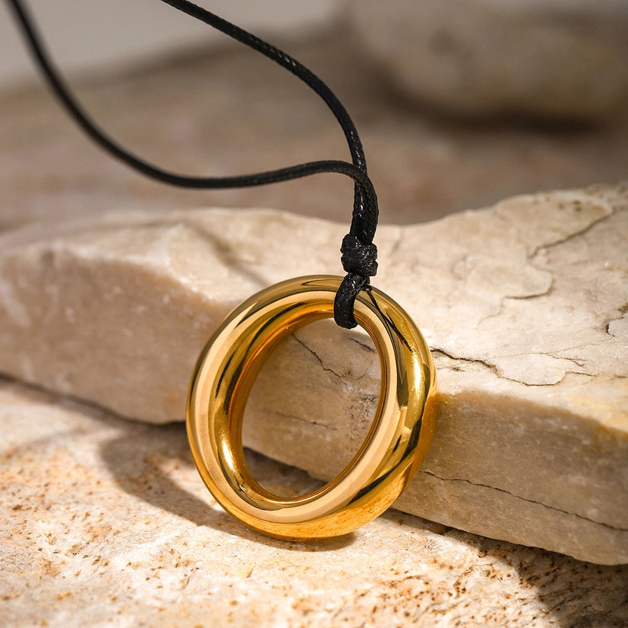 Collier Cassandra
