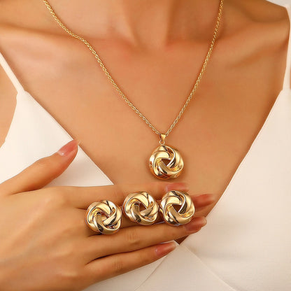 Bague, Collier, Boucles d'Oreilles Chloé